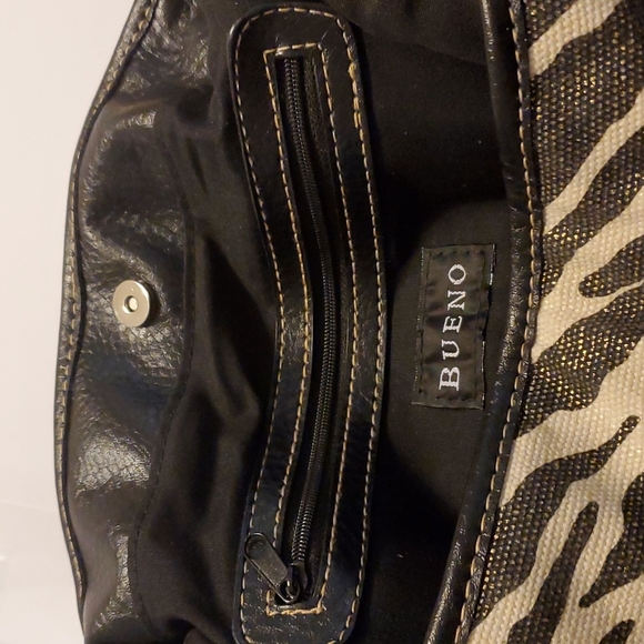 Hobo slouchy Bag, Tiger stripes,Gold flickers throughout the canvas fabric! - Picture 9 of 12